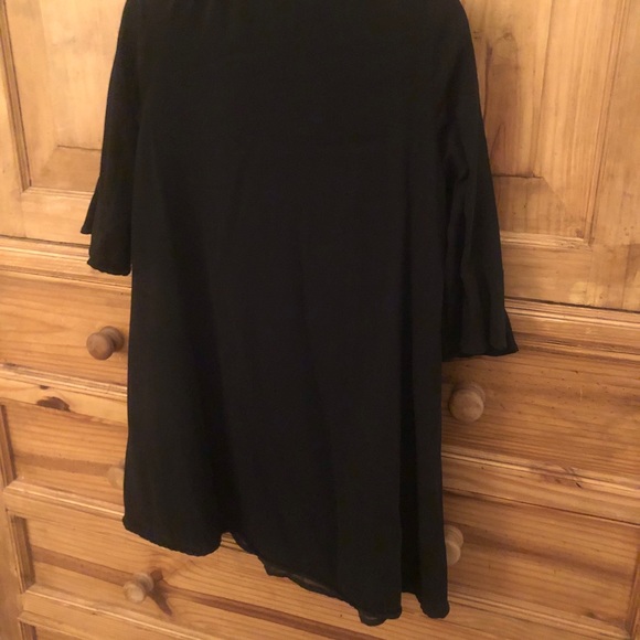 ZARA S black w/ velvet bow tie - Picture 9 of 9